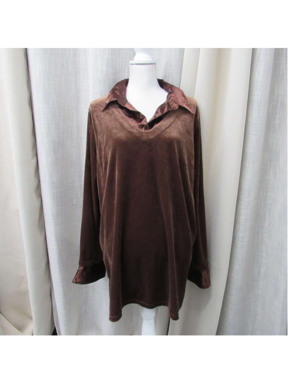 VTG Venezia Vitale Chocolate Brown Velour Tunic Top Satin Collar Plus Size 1X